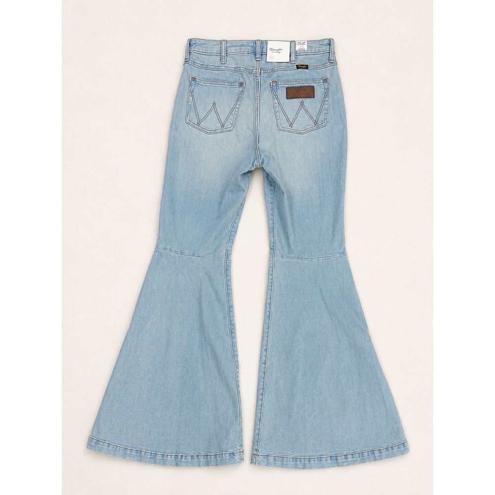 Wrangler Retro Green Jean Light Wash Distressed Bell Bottom Flare Jeans 29x34 - Picture 3 of 9